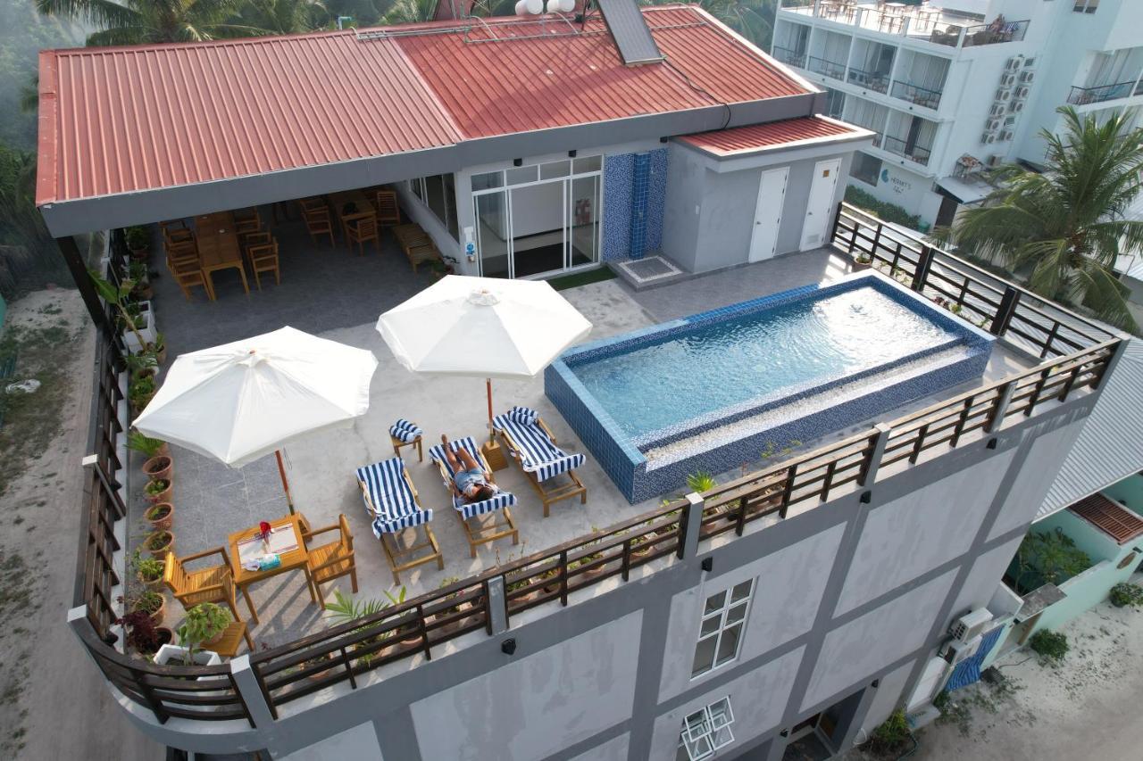 Grand Beach Dhigurah Dhigurah  Exterior foto