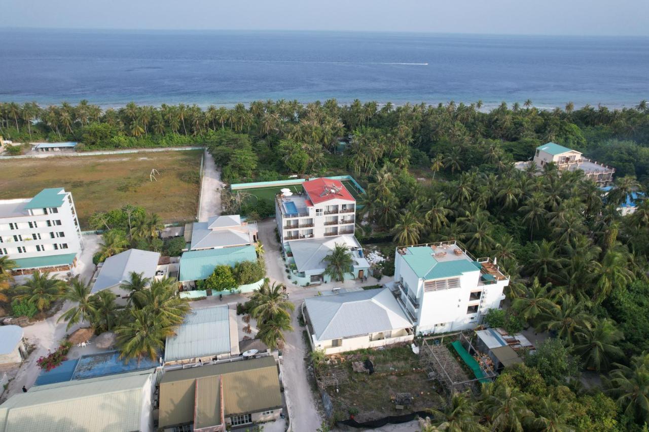 Grand Beach Dhigurah Dhigurah  Exterior foto