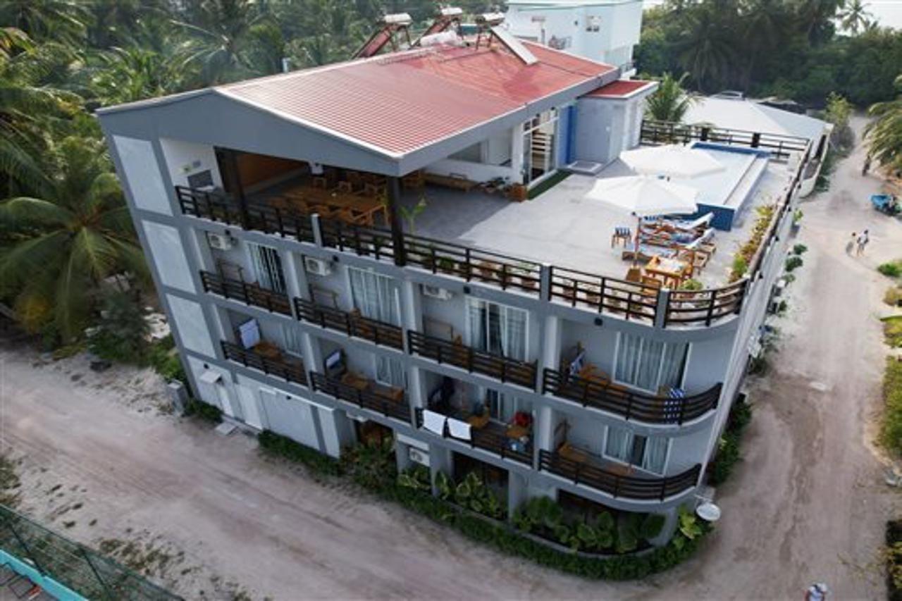 Grand Beach Dhigurah Dhigurah  Exterior foto